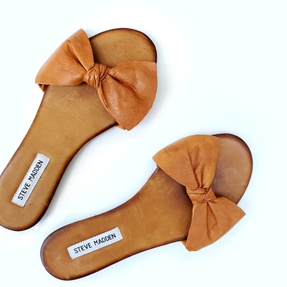 Steve Madden Shoes - Steve Madden Leather Tan Bow Sandal Slides